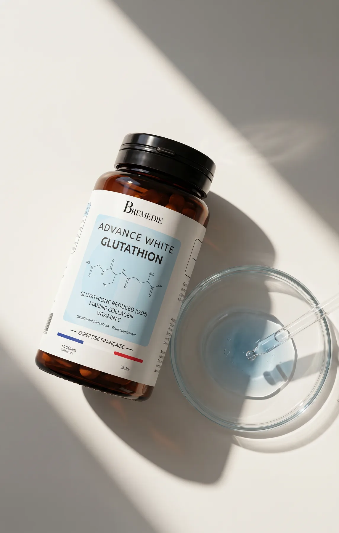 Advance White Glutathion in a laboratory dish